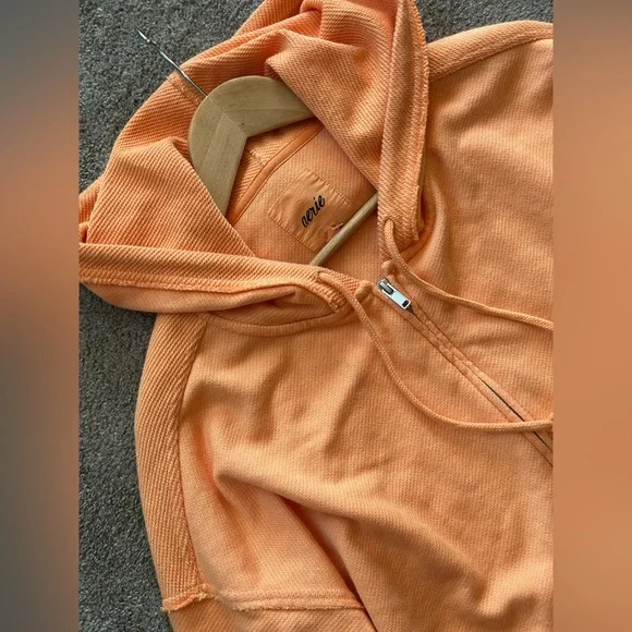 Aerie Orange Cropped Beach Party Zip up hoodie, size large, oversized, BNWT - Picture 9 of 11